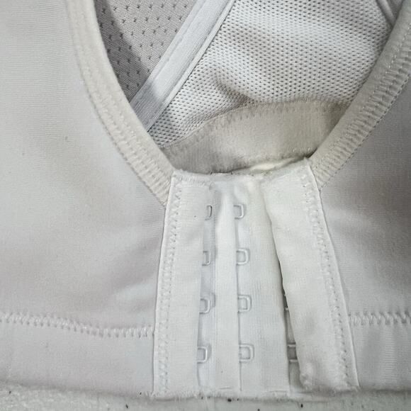 Lot Of 2 Vanity Fair Full Coverage Underwire Bras 42D Lightly Padded White Beig - Picture 7 of 10